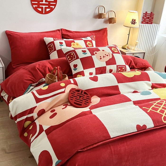 91家纺网 家纺一手货源 找家纺 一电 2025新款网红花婚庆牛奶绒四件套结婚喜被大红色新婚被罩婚嫁妆被套床单 喜多多