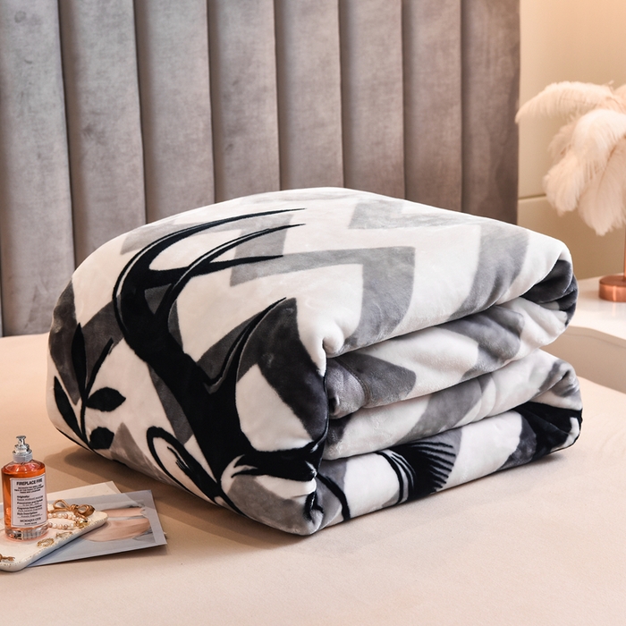 91家纺网 家纺一手货源 找家纺 新月家纺（锦威郎） 2025新款加厚保暖超柔毛毯时尚系列 几何鹿