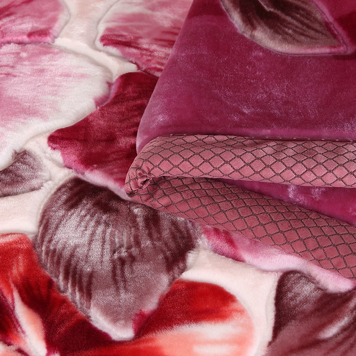 91家纺网 家纺一手货源 找家纺 新月家纺（锦威郎） 2025新款加厚超柔月光毯 1129红紫