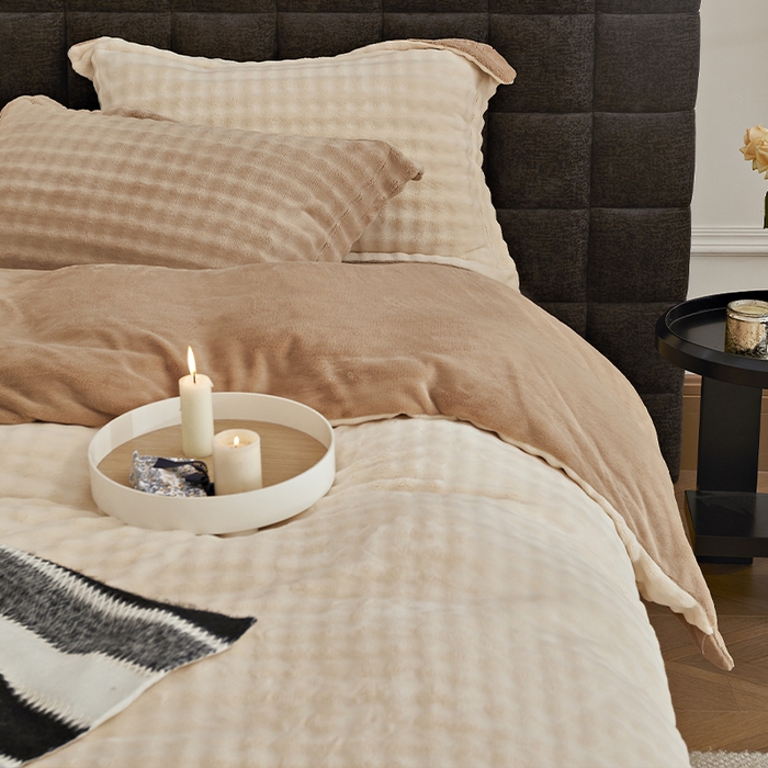 91家纺网 家纺一手货源 找家纺 （总）新月家纺（锦威郎） 2025新款加厚皮草兔毛绒牛奶绒系列四件套9.2斤