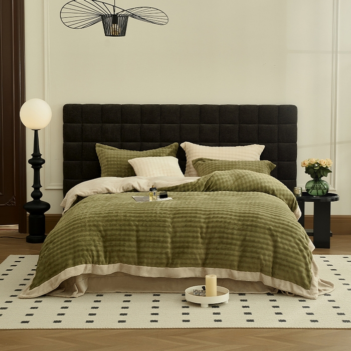 新月家纺（锦威郎） 2025新款加厚皮草兔毛绒牛奶绒系列四件套9.2斤 托斯塞纳+玛雅绿