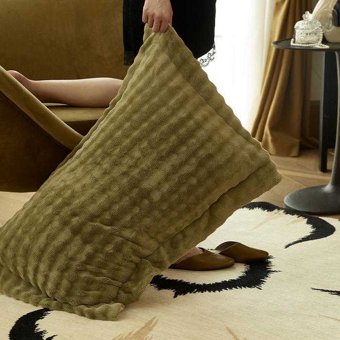 91家纺网 家纺一手货源 找家纺 新月家纺（锦威郎） 2025新款加厚皮草兔毛绒牛奶绒系列四件套9.2斤 托斯塞纳+玛雅绿