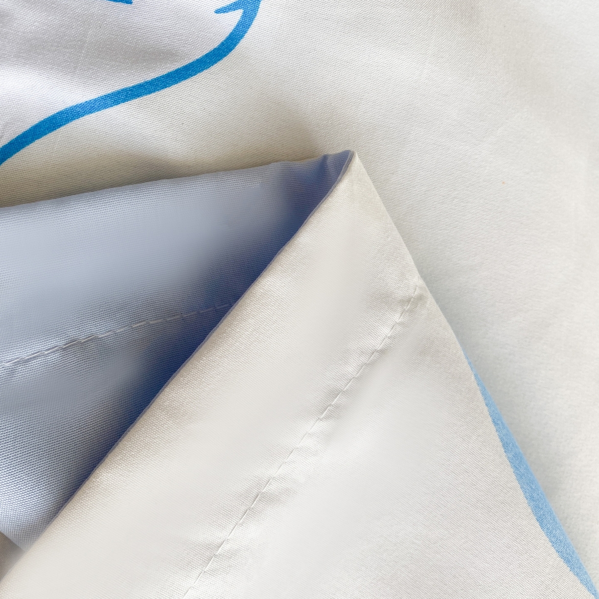 91家纺网 家纺一手货源 找家纺 一电 2025新款卡通A类水洗棉麻单人单层枕头套亲肤双人枕套 爱心玉桂狗