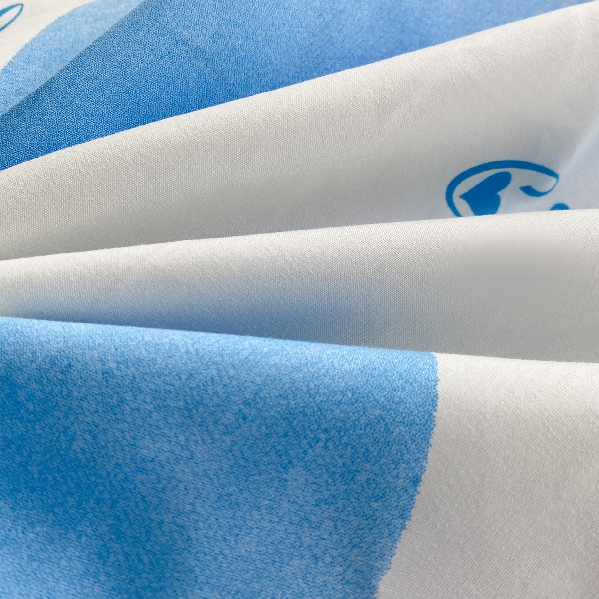 91家纺网 家纺一手货源 找家纺 一电 2025新款卡通A类水洗棉麻单人单层枕头套亲肤双人枕套 爱心玉桂狗