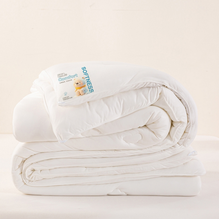 91家纺网 家纺一手货源 找家纺 天瑜家纺 2025新款纯色牛奶丝针织冬被被子被芯 白色