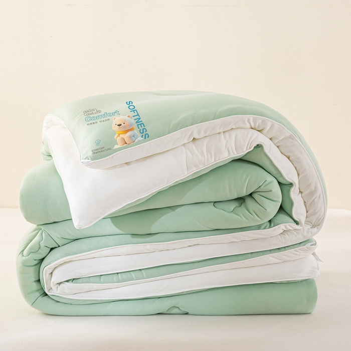 91家纺网 家纺一手货源 找家纺 天瑜家纺 2025新款纯色牛奶丝针织冬被被子被芯 浅绿色