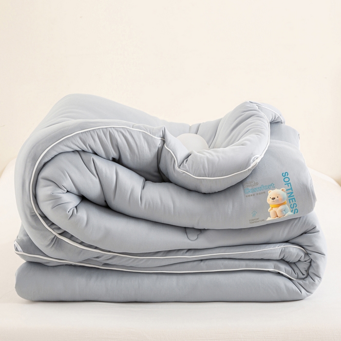 91家纺网 家纺一手货源 找家纺 天瑜家纺 2025新款纯色牛奶丝针织冬被被子被芯 浅灰色