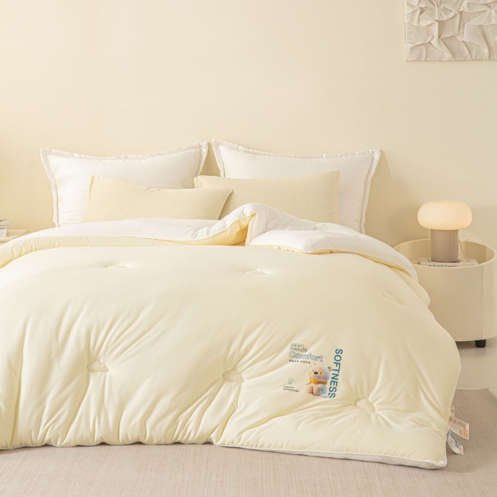 91家纺网 家纺一手货源 找家纺 天瑜家纺 2025新款纯色牛奶丝针织冬被被子被芯 米黄色