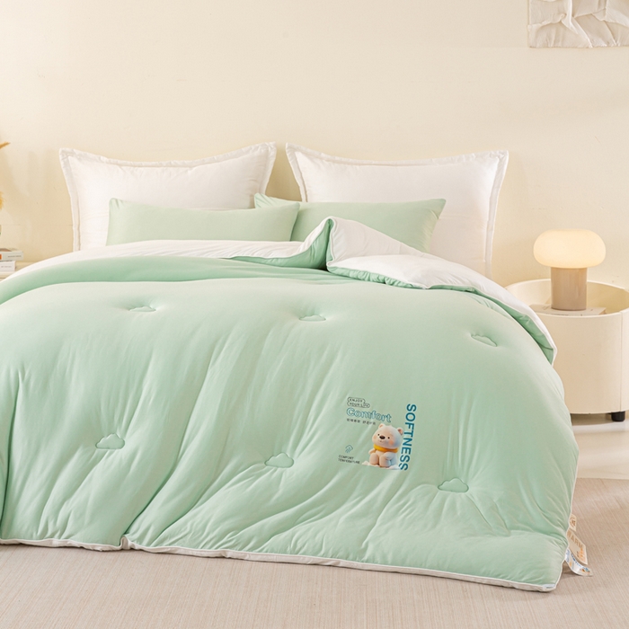 91家纺网 家纺一手货源 找家纺 天瑜家纺 2025新款纯色牛奶丝针织冬被被子被芯 浅绿色