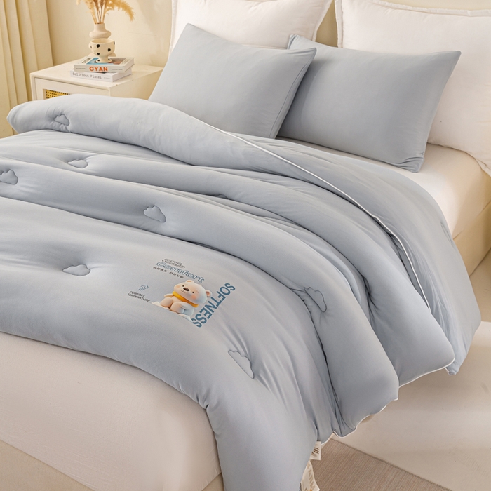 91家纺网 家纺一手货源 找家纺 天瑜家纺 2025新款纯色牛奶丝针织冬被被子被芯 浅灰色