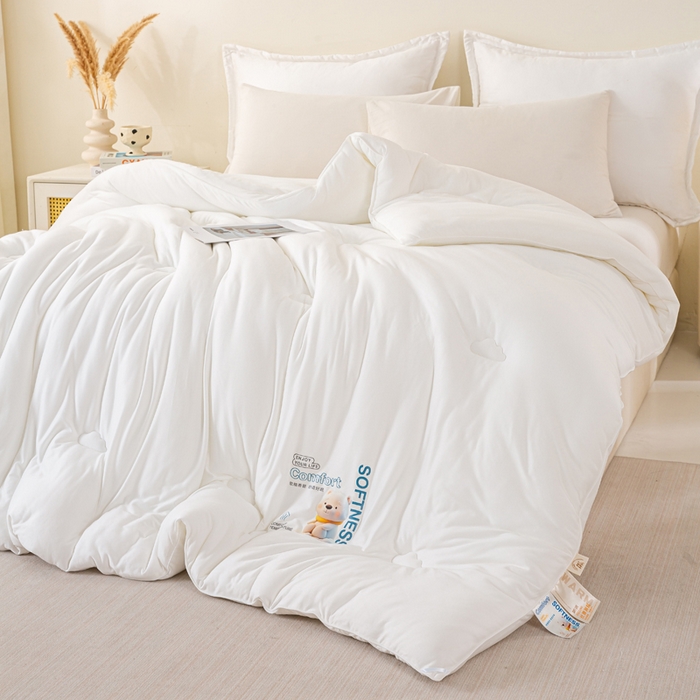 91家纺网 家纺一手货源 找家纺 天瑜家纺 2025新款纯色牛奶丝针织冬被被子被芯 白色