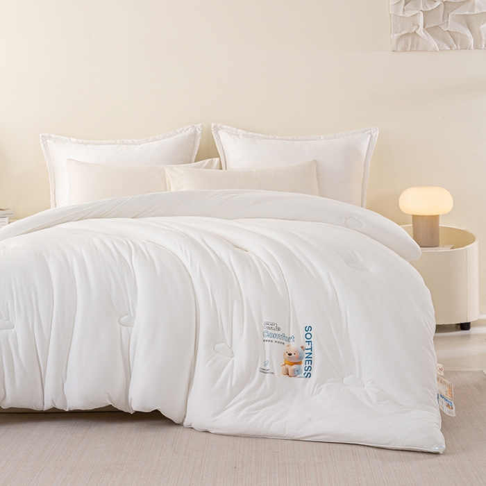 91家纺网 家纺一手货源 找家纺 天瑜家纺 2025新款纯色牛奶丝针织冬被被子被芯 白色