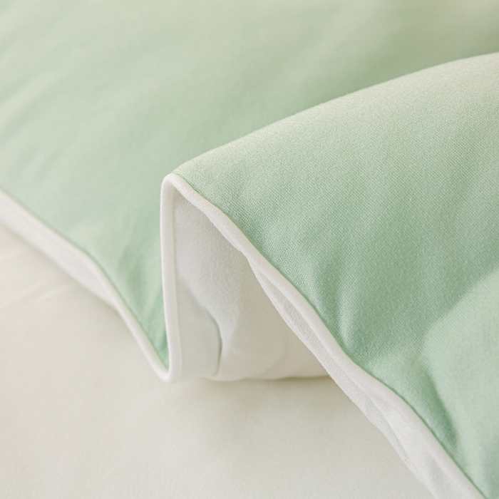 91家纺网 家纺一手货源 找家纺 天瑜家纺 2025新款纯色牛奶丝针织冬被被子被芯 浅绿色