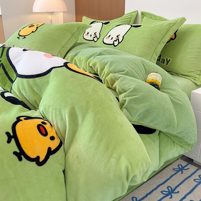 91家纺网 家纺一手货源 找家纺 福来临家纺 2025牛奶绒大版卡通四件套 奶狗pipi