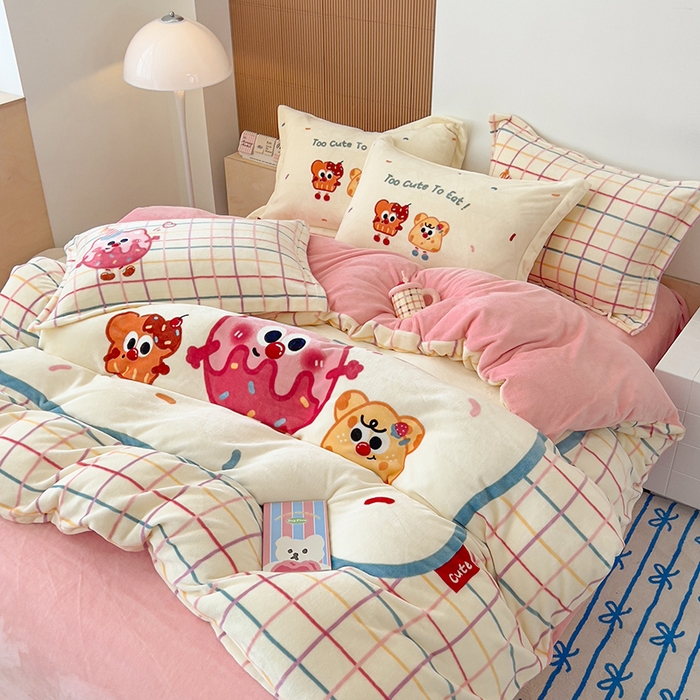 91家纺网 家纺一手货源 找家纺 福来临家纺 2025牛奶绒大版卡通四件套 奶油芝士