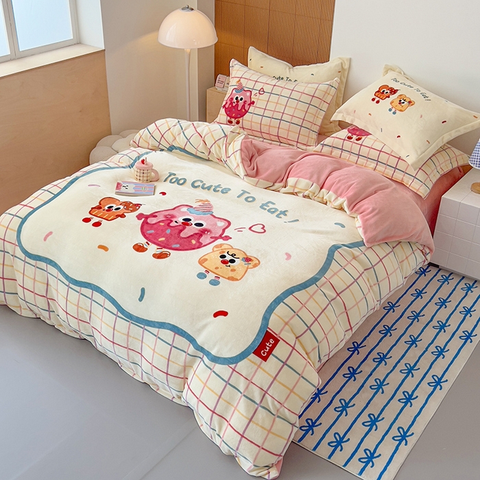 91家纺网 家纺一手货源 找家纺 福来临家纺 2025牛奶绒大版卡通四件套 奶油芝士