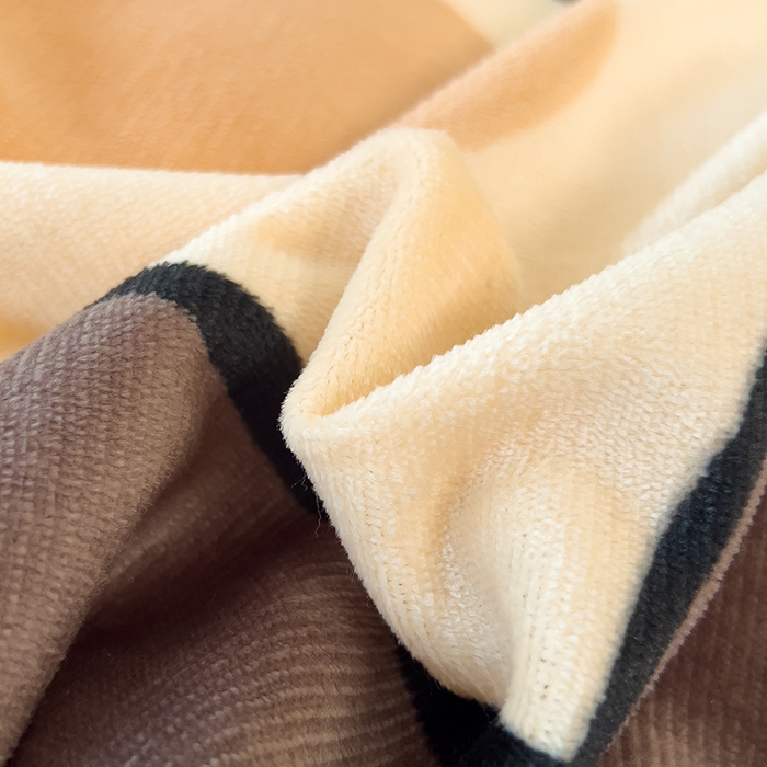 91家纺网 家纺一手货源 找家纺 福来临家纺 2025牛奶绒大版卡通四件套 松鼠宝贝