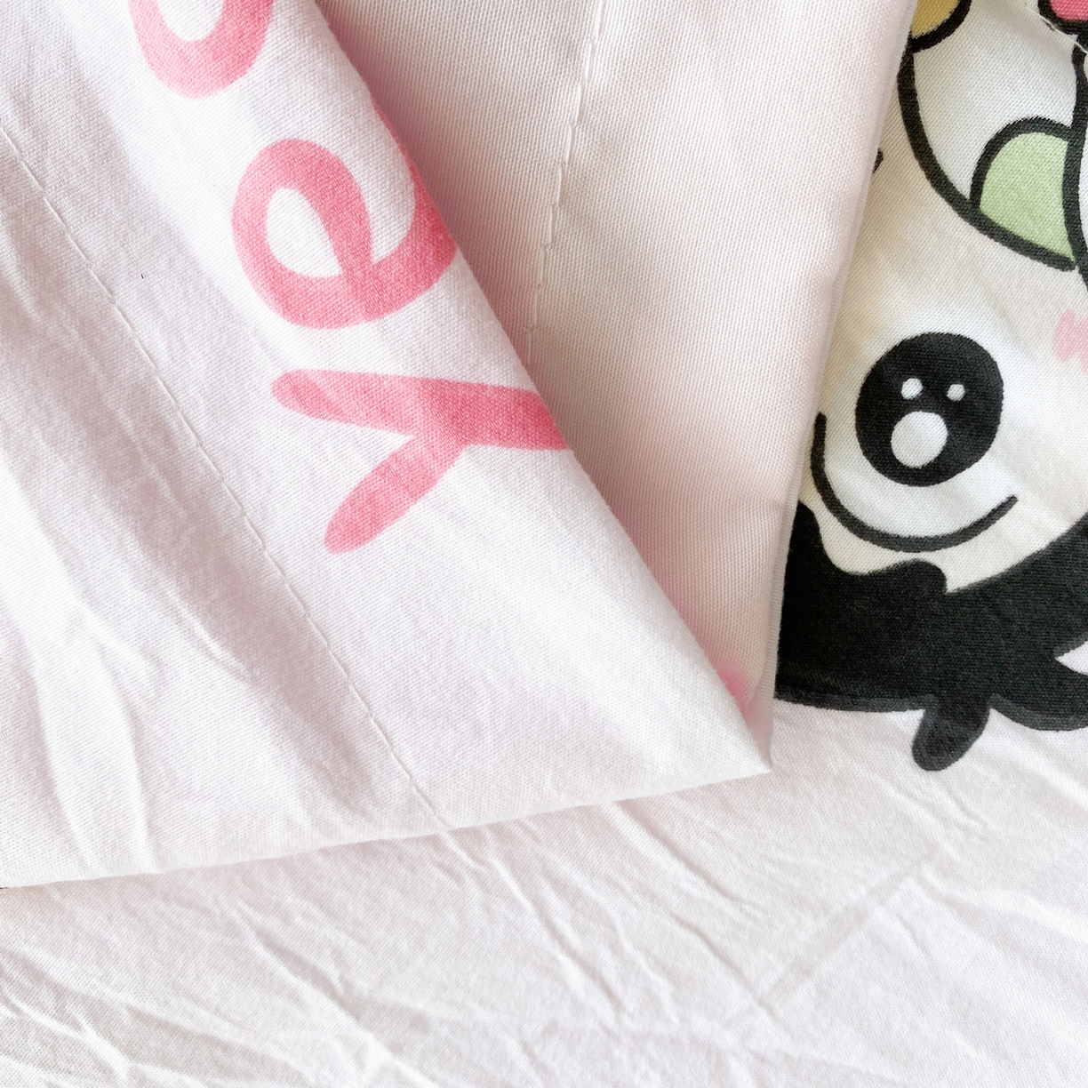 91家纺网 家纺一手货源 找家纺 一电 2025新款卡通A类水洗棉麻单人单层枕头套亲肤双人枕套 你最棒