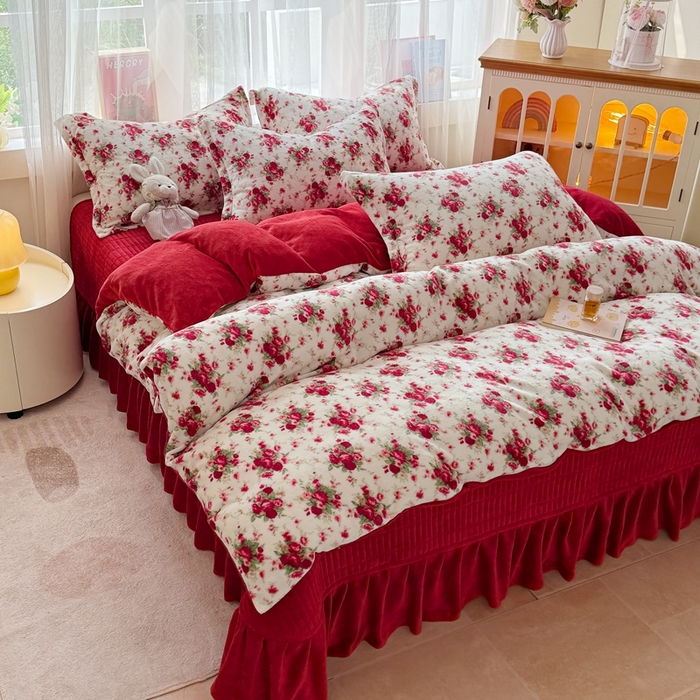 91家纺网 家纺一手货源 找家纺 梵克保罗 2025秋冬新款印花牛奶绒床盖炕垫炕盖四件套-云裳 云裳-梨花落