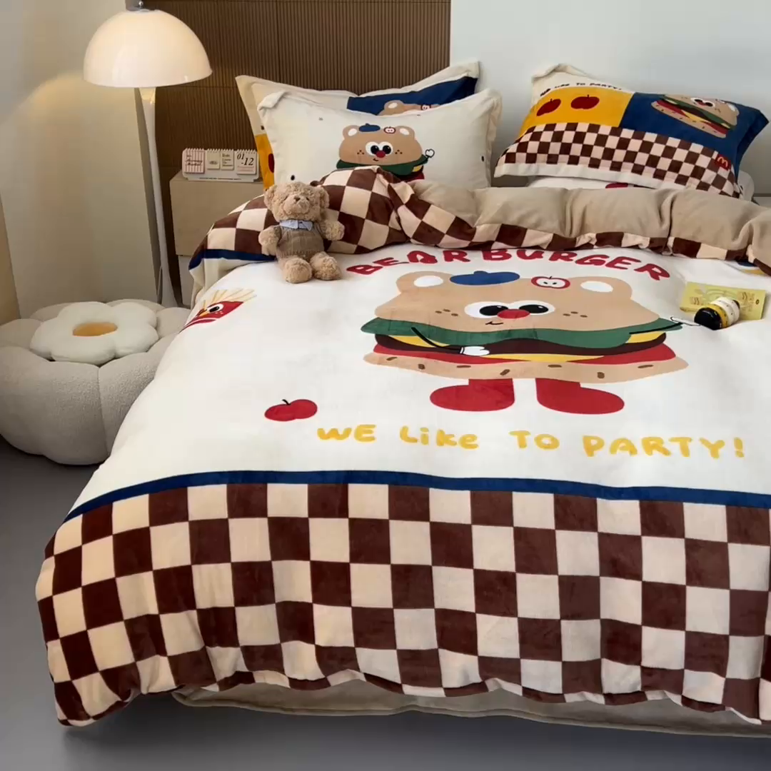 91家纺网 家纺一手货源 找家纺 福来临家纺 2025牛奶绒大版卡通四件套 玩趣汉堡