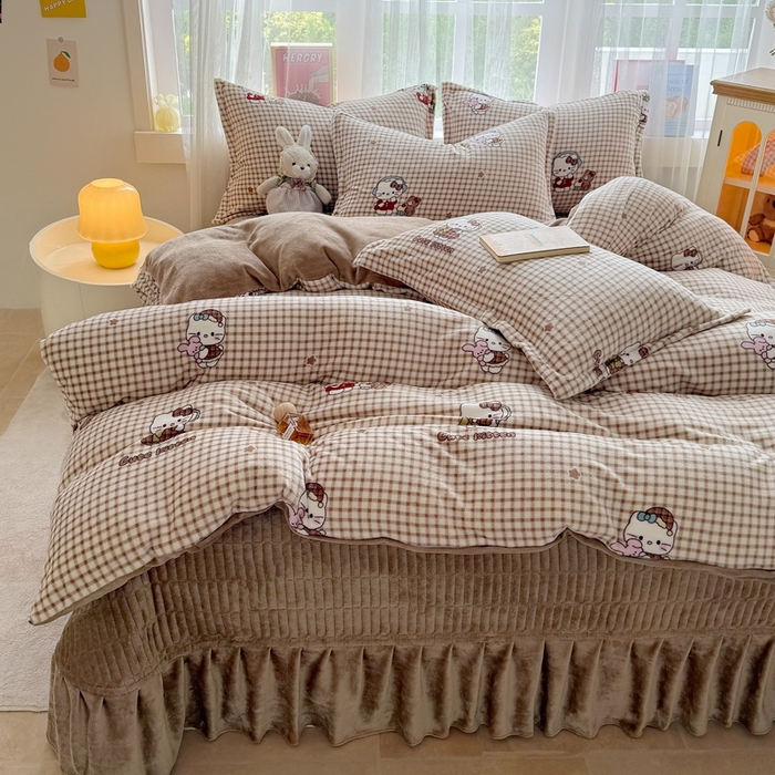 91家纺网 家纺一手货源 找家纺 梵克保罗 2025秋冬新款印花牛奶绒床盖炕垫炕盖四件套-云裳 云裳-猫咪宝贝