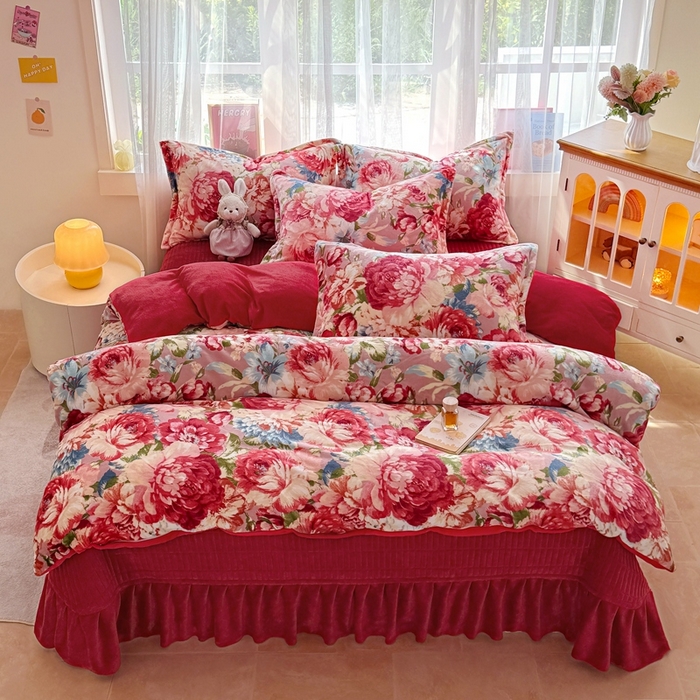 91家纺网 家纺一手货源 找家纺 梵克保罗 2025秋冬新款印花牛奶绒床盖炕垫炕盖四件套-云裳 云裳-牡丹倾城红