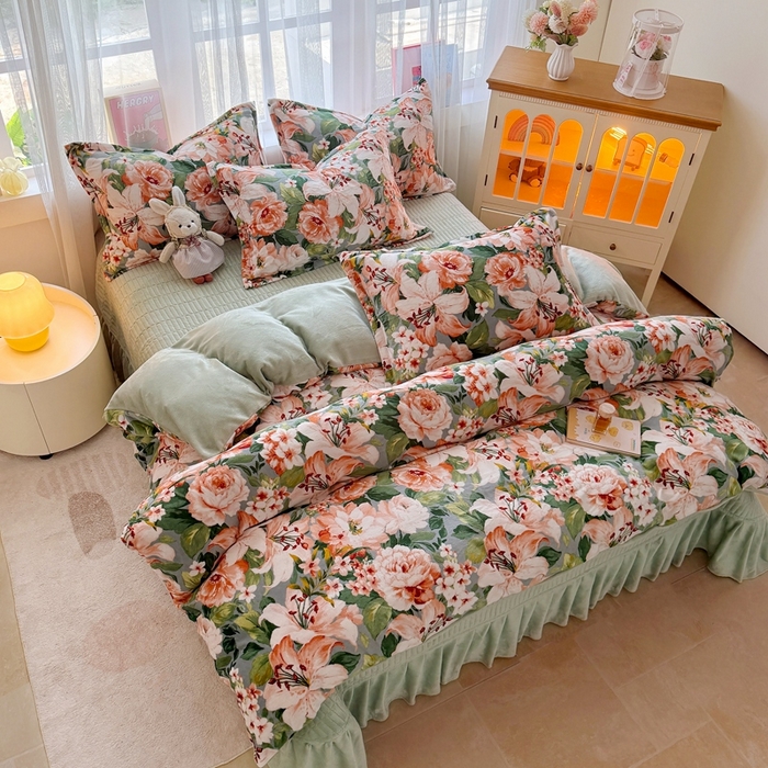 91家纺网 家纺一手货源 找家纺 梵克保罗 2025秋冬新款印花牛奶绒床盖炕垫炕盖四件套-云裳 云裳-牡丹倾城绿