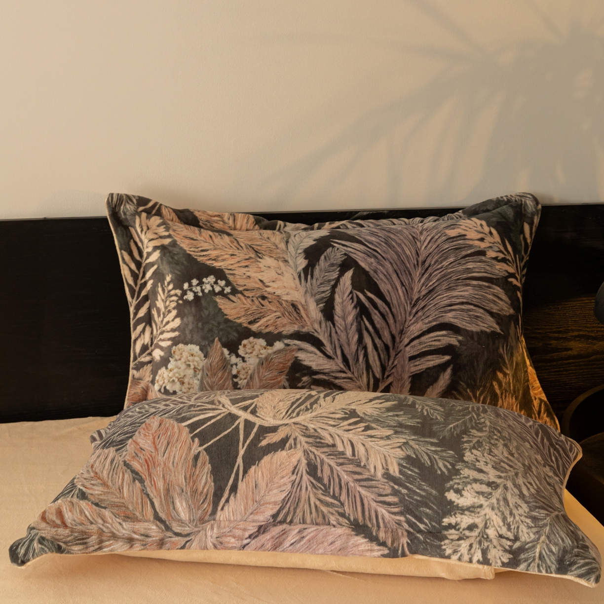 91家纺网 家纺一手货源 找家纺 寐绸家纺 2025秋冬新款230g牛奶绒数码印花四件套 数码四件套-梦境