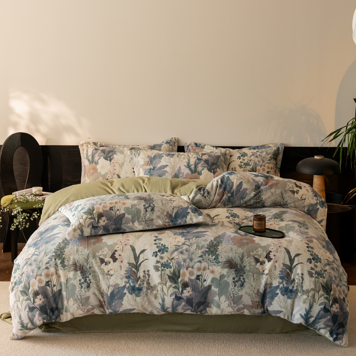 91家纺网 家纺一手货源 找家纺 寐绸家纺 2025秋冬新款230g牛奶绒数码印花四件套 数码四件套-菩提树下