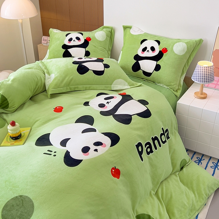 91家纺网 家纺一手货源 找家纺 福来临家纺 2025牛奶绒大版卡通四件套 熊猫乐园