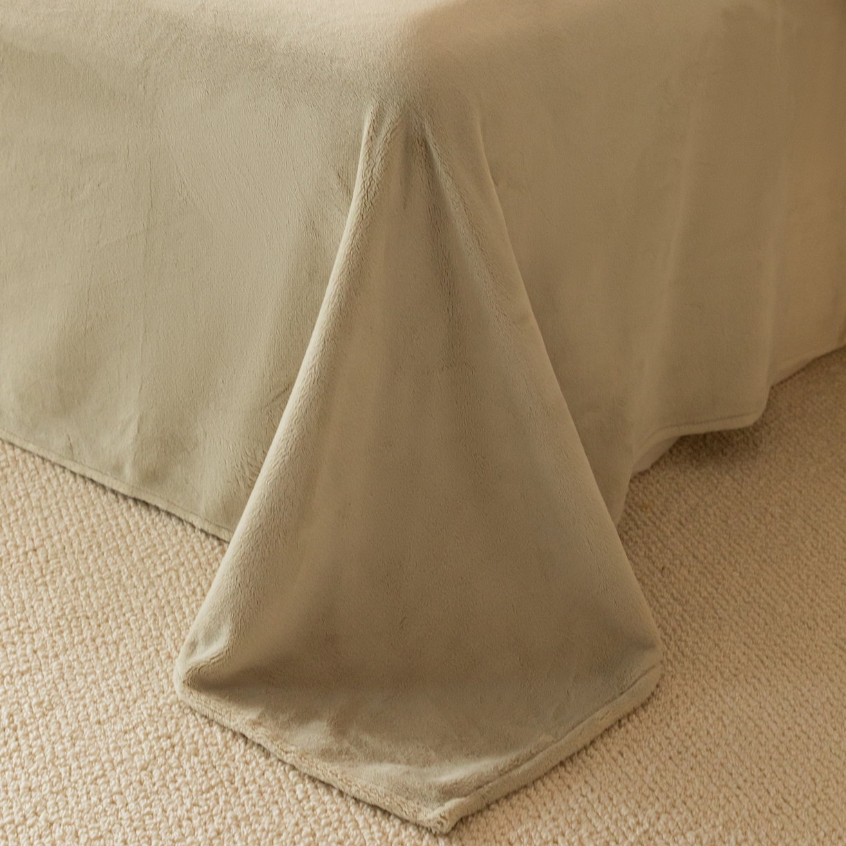 91家纺网 家纺一手货源 找家纺 寐绸家纺 2025秋冬新款230g牛奶绒数码印花四件套 数码四件套-芊芊如意