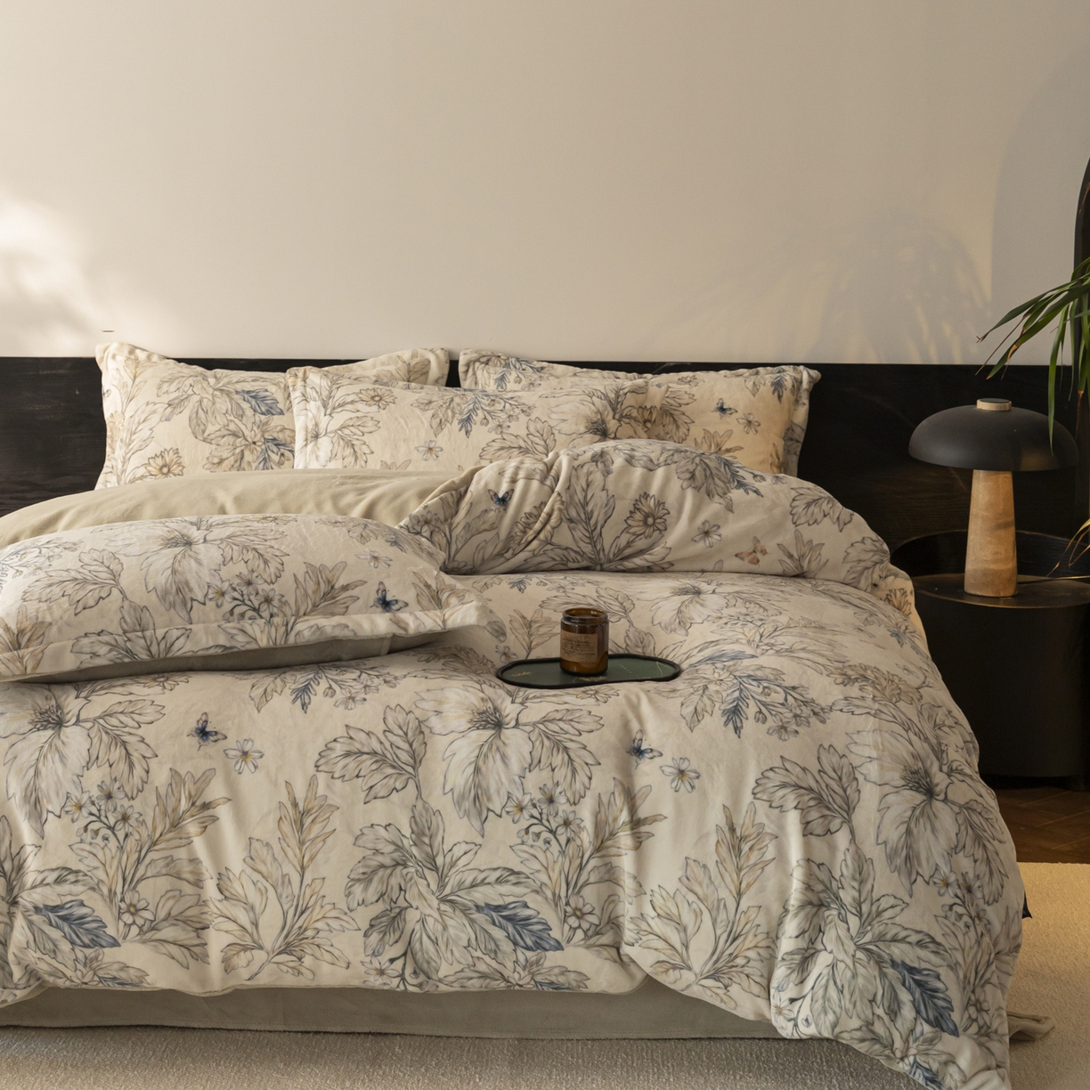 91家纺网 家纺一手货源 找家纺 寐绸家纺 2025秋冬新款230g牛奶绒数码印花四件套 数码四件套-芊芊如意