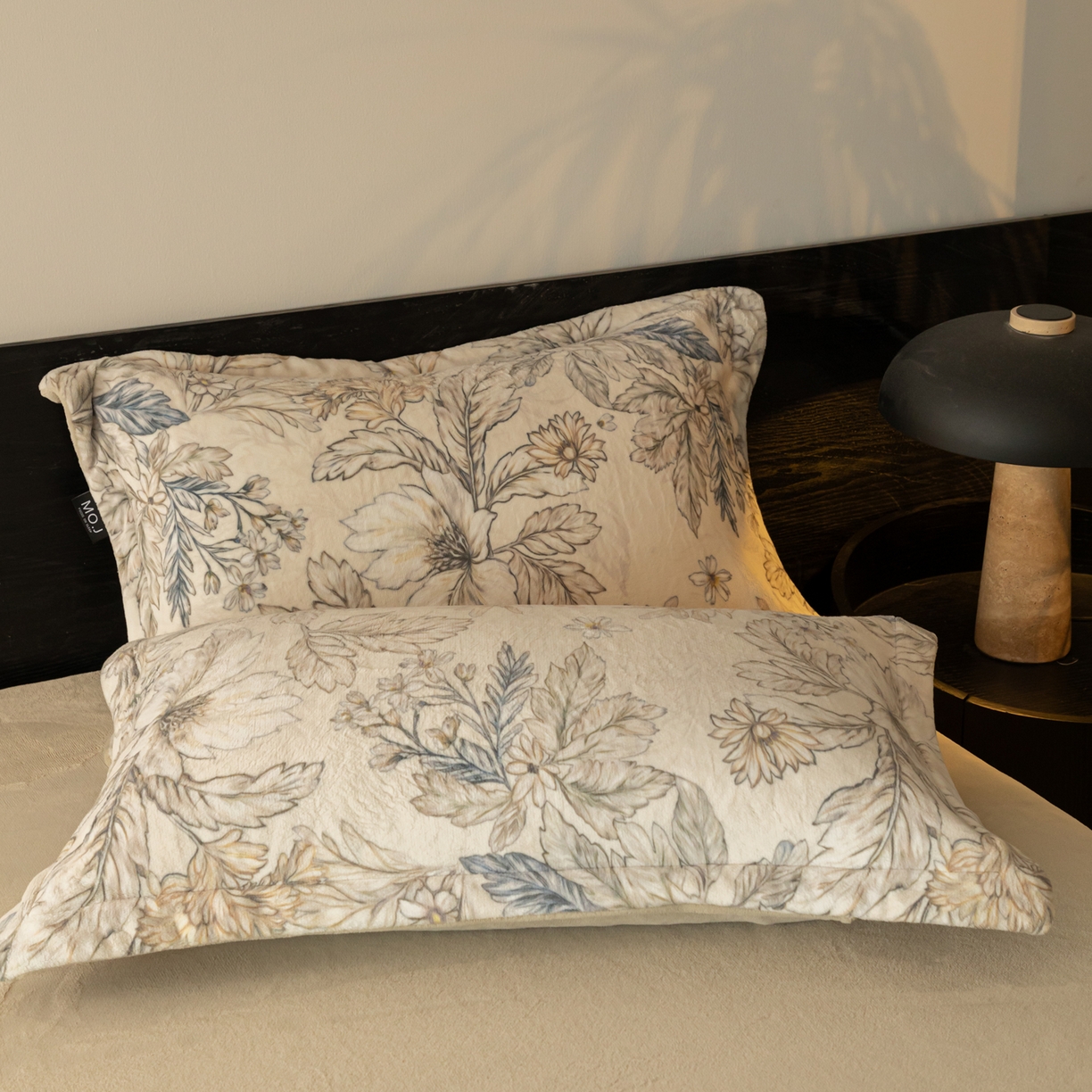 91家纺网 家纺一手货源 找家纺 寐绸家纺 2025秋冬新款230g牛奶绒数码印花四件套 数码四件套-芊芊如意