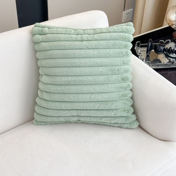 91家纺网 家纺一手货源 找家纺 （总）新奇异 2025新款仿兔毛绒抱枕（支持定制）