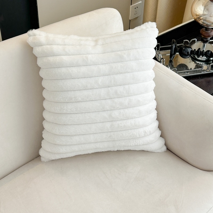 91家纺网 家纺一手货源 找家纺 （总）新奇异 2025新款仿兔毛绒抱枕（支持定制）