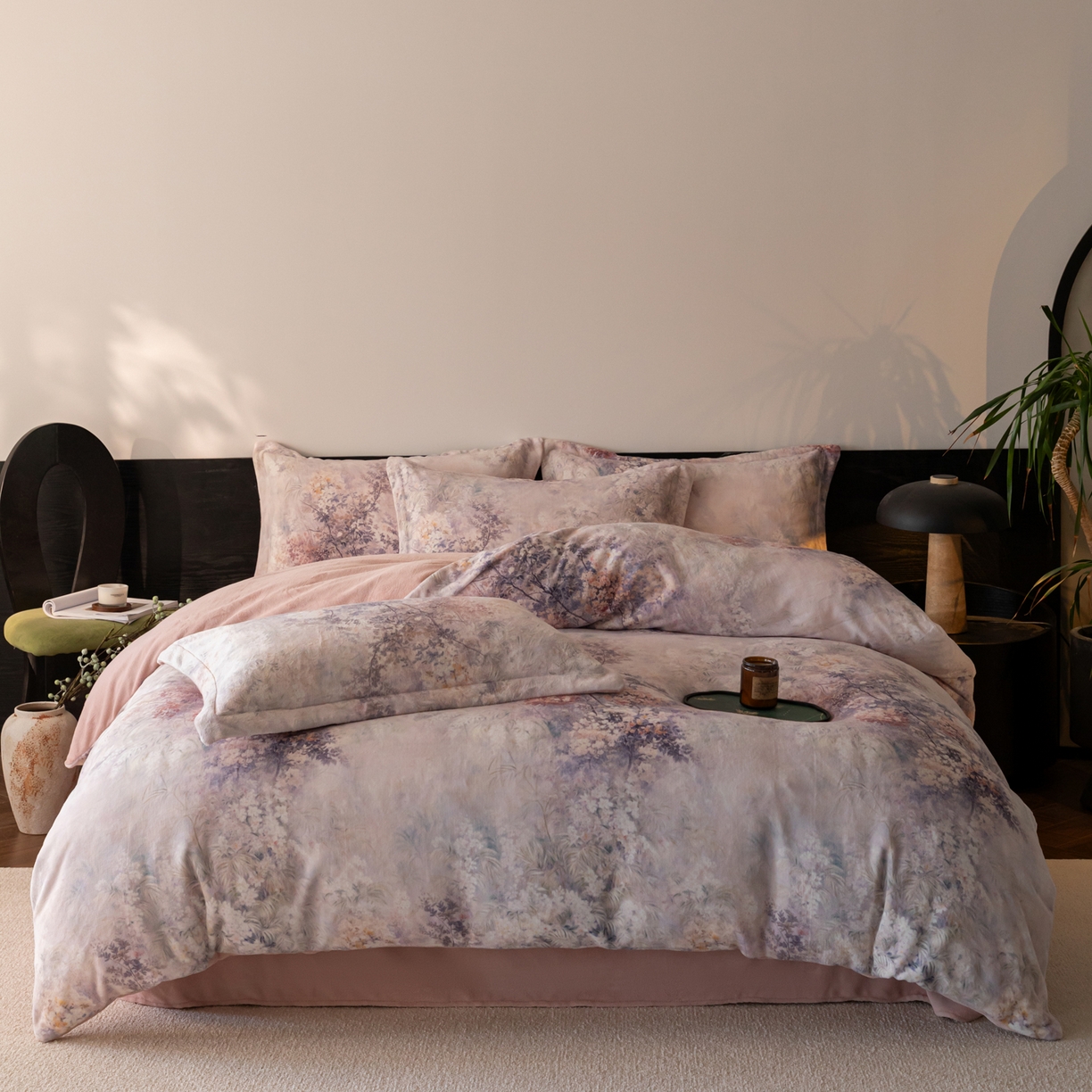 91家纺网 家纺一手货源 找家纺 寐绸家纺 2025秋冬新款230g牛奶绒数码印花四件套 数码四件套-秋叶繁华