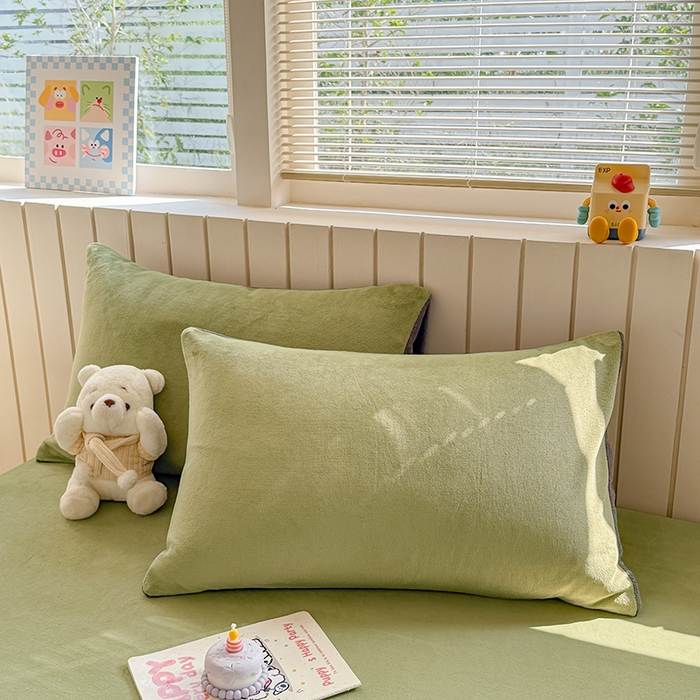 91家纺网 家纺一手货源 找家纺 （总）大元 2025新款200g纯色牛奶绒单床笠单床单