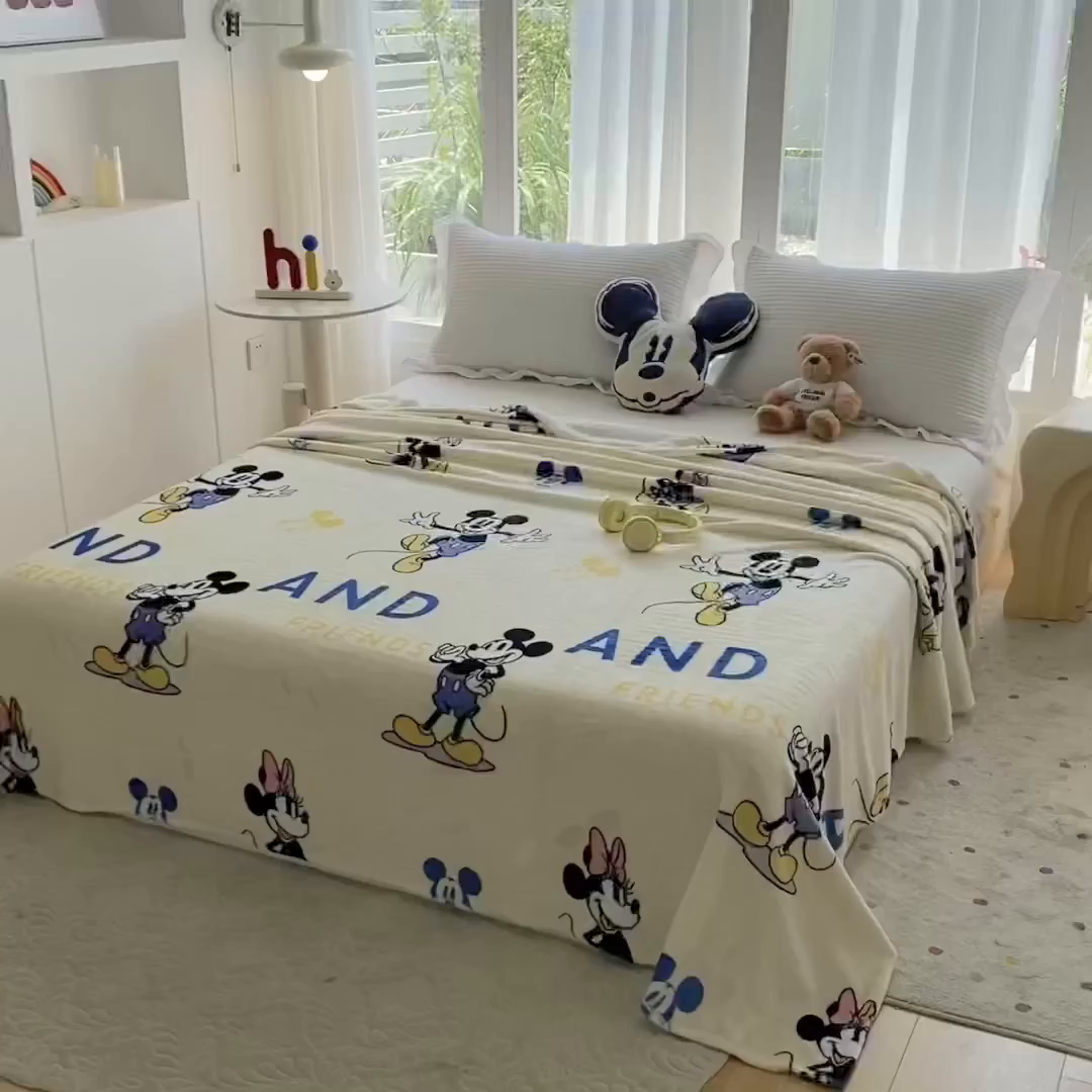 91家纺网 家纺一手货源 找家纺 一电 2025新款卡通高克重双面法莱绒毛毯四季盖毯 奇妮斗舞