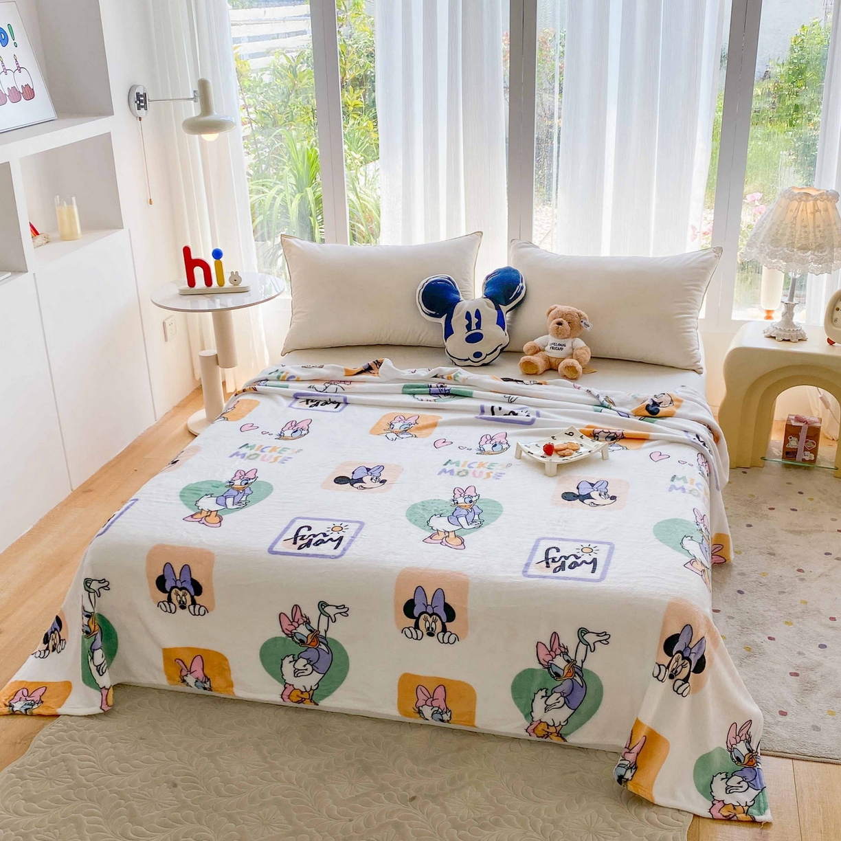 91家纺网 家纺一手货源 找家纺 一电 2025新款卡通高克重双面法莱绒毛毯四季盖毯 鼠看鸭跳