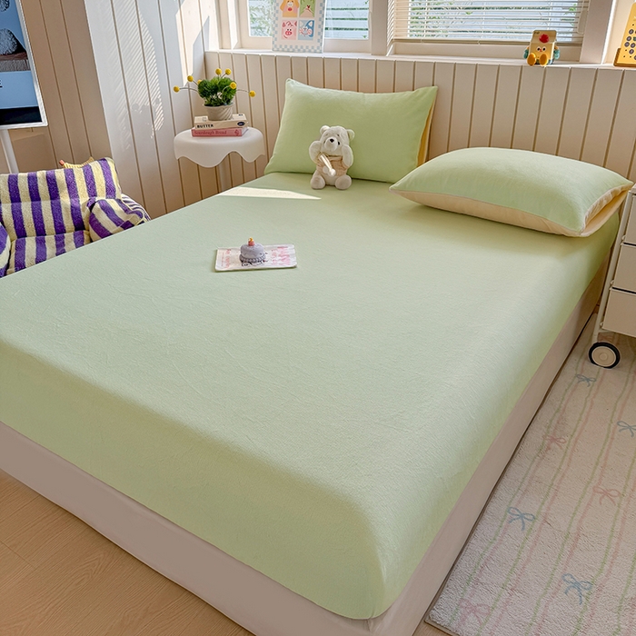 91家纺网 家纺一手货源 找家纺 大元 2025新款200g纯色牛奶绒单床笠单床单 薄荷绿