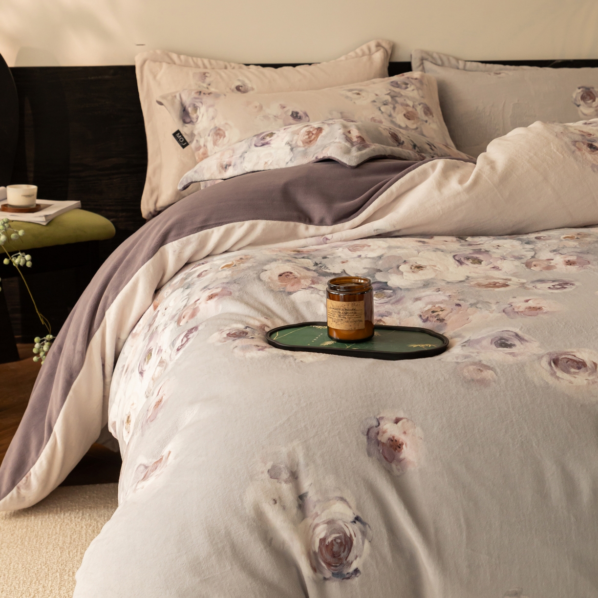 91家纺网 家纺一手货源 找家纺 寐绸家纺 2025秋冬新款230g牛奶绒数码印花四件套 数码四件套-绚丽玫瑰