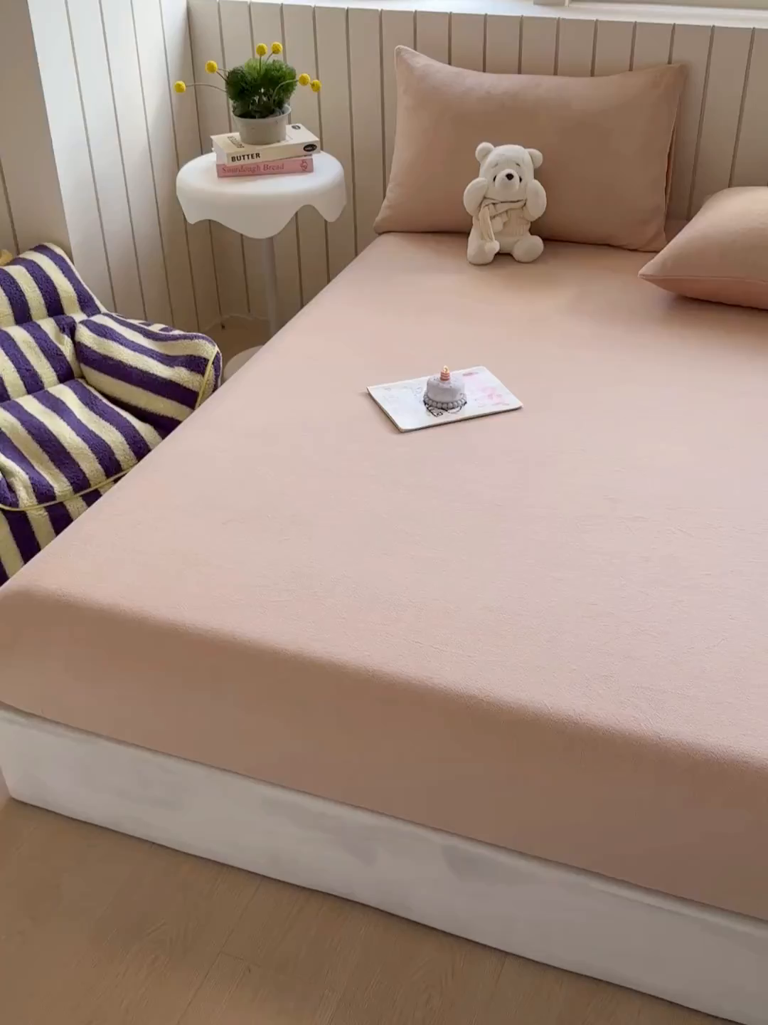 91家纺网 家纺一手货源 找家纺 大元 2025新款200g纯色牛奶绒单床笠单床单 奶茶咖