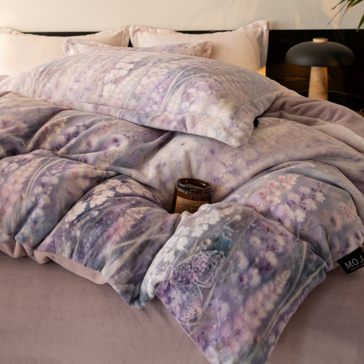 91家纺网 家纺一手货源 找家纺 寐绸家纺 2025秋冬新款230g牛奶绒数码印花四件套 数码四件套-薰衣草之恋