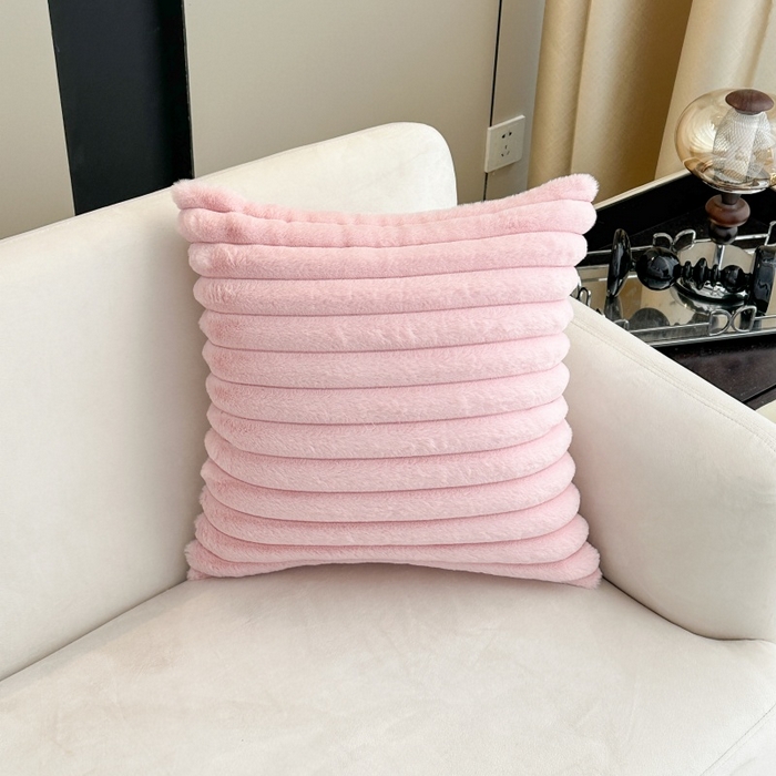 91家纺网 家纺一手货源 找家纺 新奇异 2025新款仿兔毛绒抱枕（支持定制） 粉色