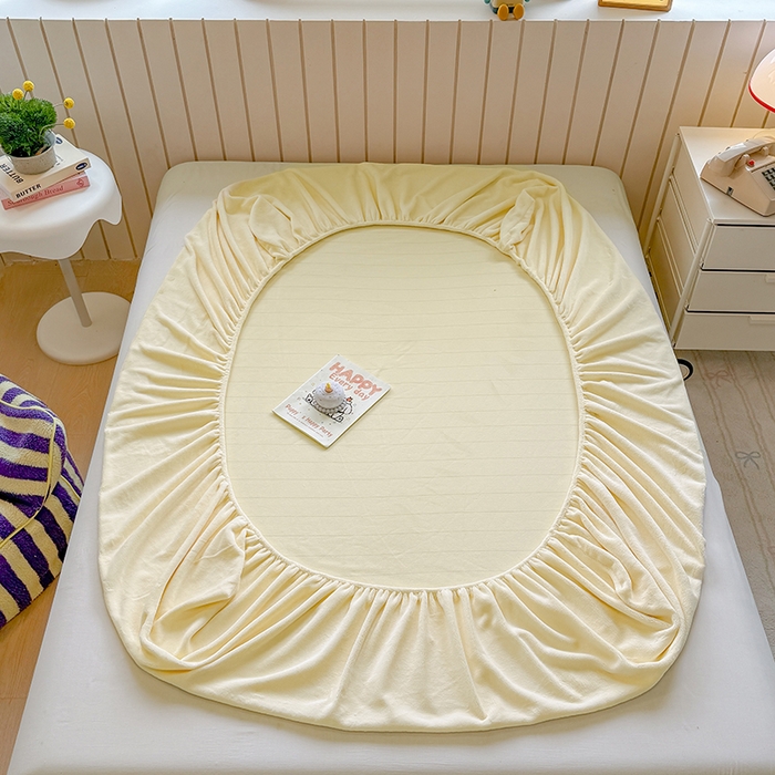 91家纺网 家纺一手货源 找家纺 大元 2025新款200g纯色牛奶绒单床笠单床单 奶昔黄