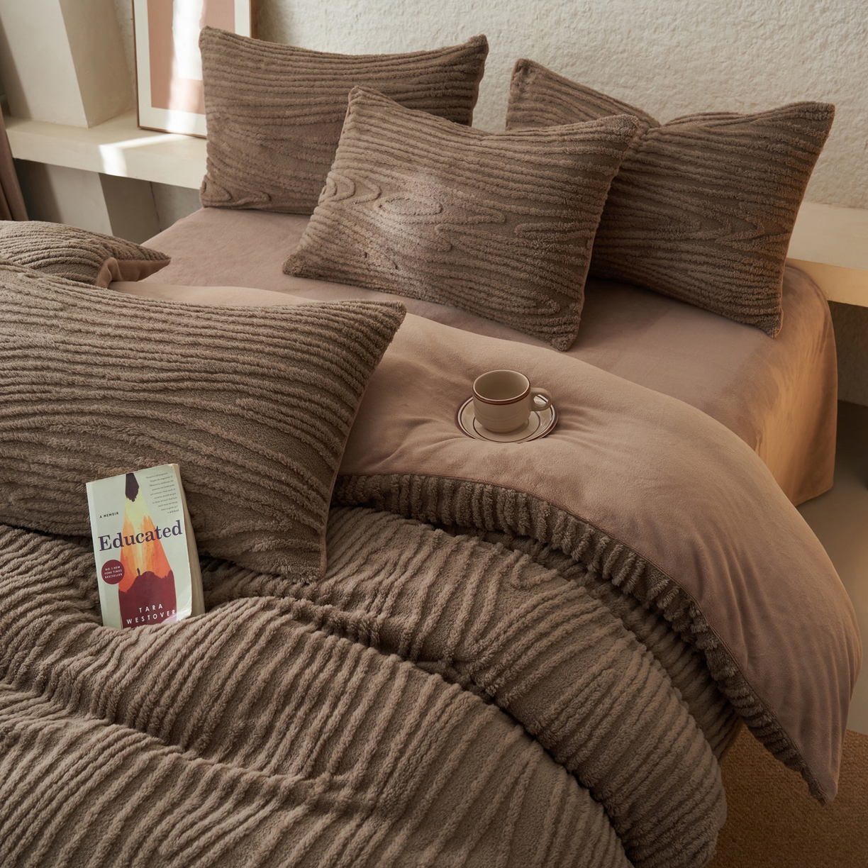 91家纺网 家纺一手货源 找家纺 （总）寐绸家纺 2025秋冬新款230g牛奶绒树纹提花四件套