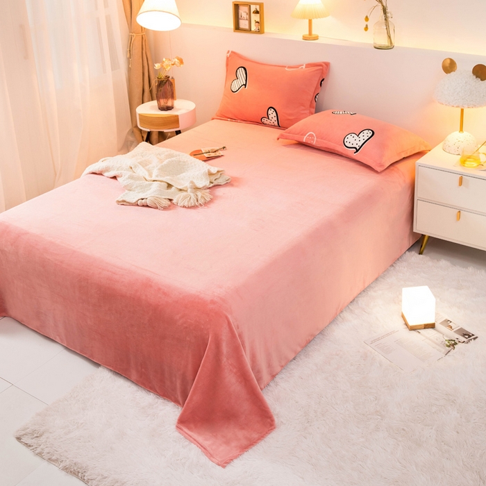 91家纺网 家纺一手货源 找家纺 宅部落 2025新款高克重牛奶绒四件套法莱绒三件套单被套 心动