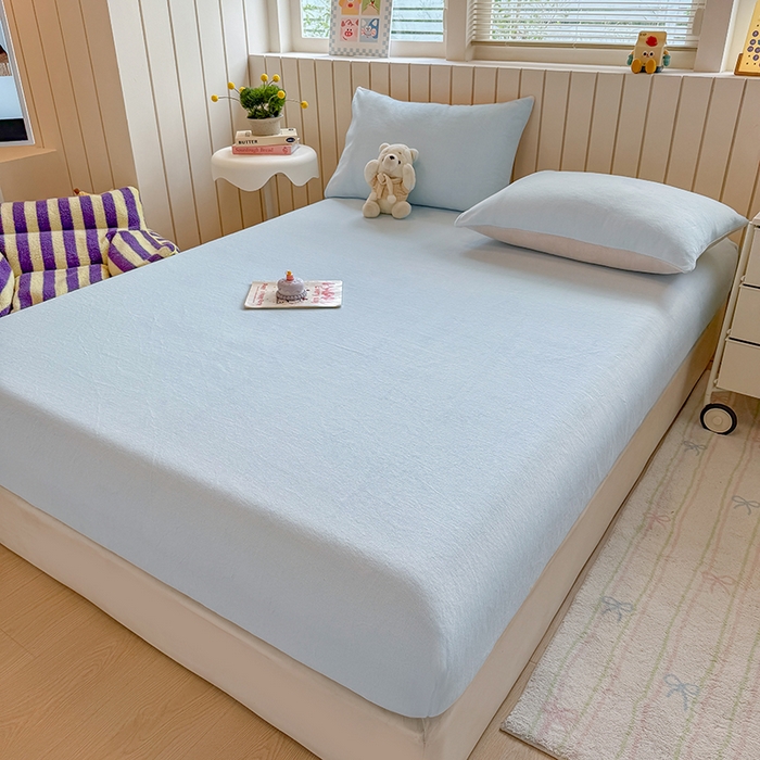 91家纺网 家纺一手货源 找家纺 大元 2025新款200g纯色牛奶绒单床笠单床单 天蓝