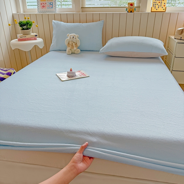 91家纺网 家纺一手货源 找家纺 大元 2025新款200g纯色牛奶绒单床笠单床单 天蓝