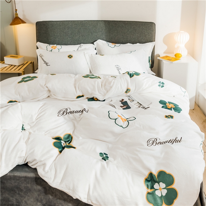 91家纺网 家纺一手货源 找家纺 宅部落 2025新款高克重牛奶绒四件套法莱绒三件套单被套 爱的花语（白）